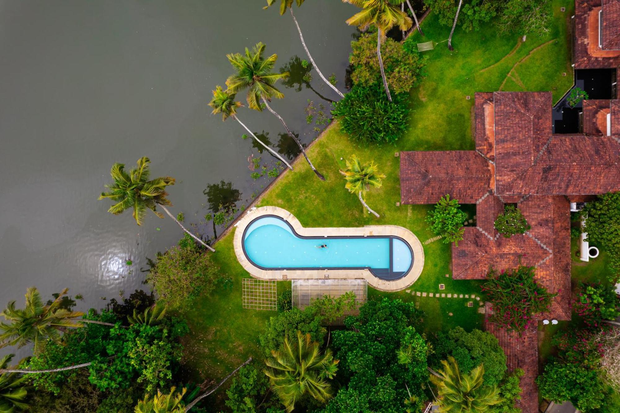 Cranganor History Cafe & Riverside Chateau North Paravur 外观 照片