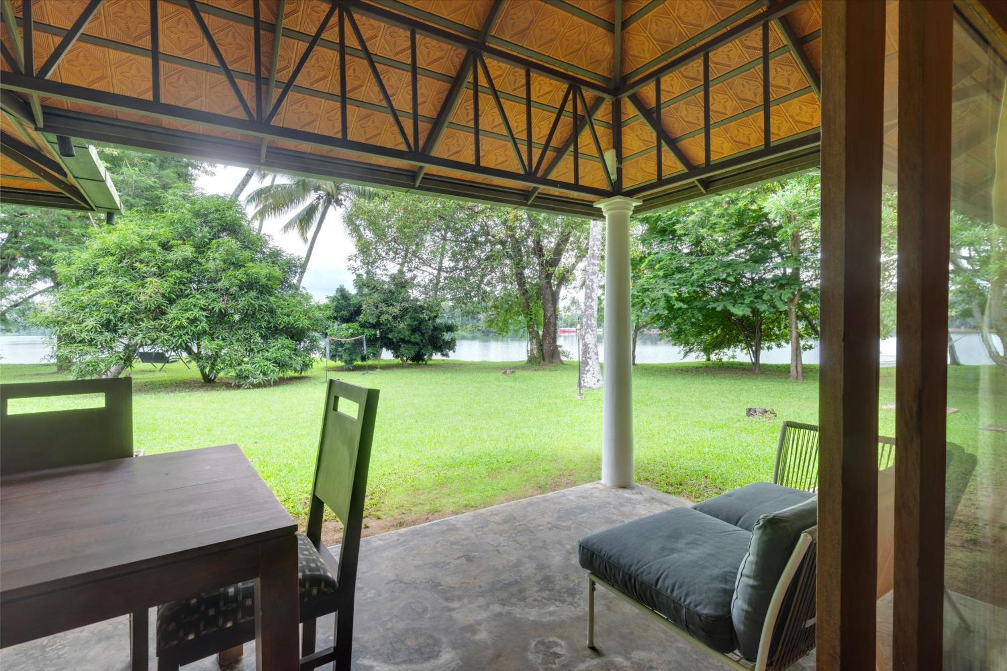 Cranganor History Cafe & Riverside Chateau North Paravur 外观 照片